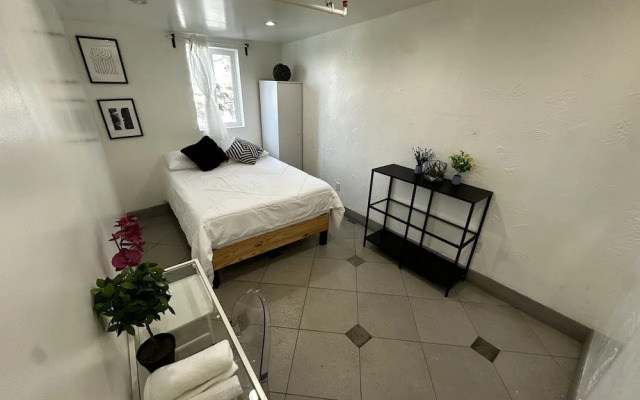 Culver City Hostel