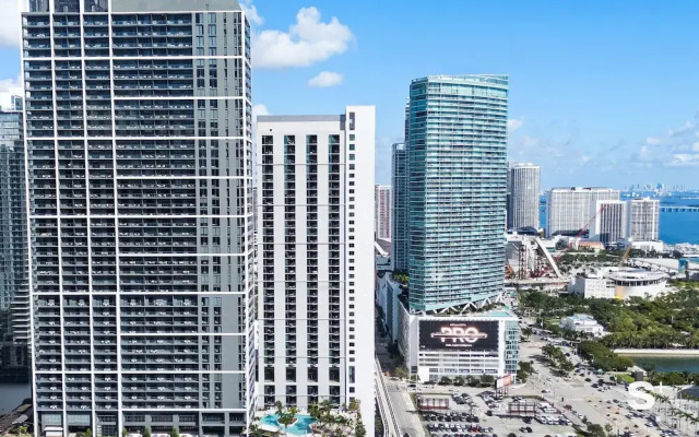 Miami Luxury Studio With City View