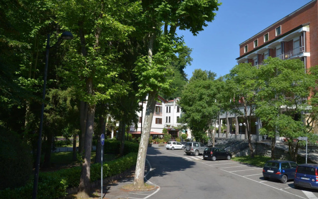 Hotel Salus