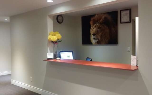 Peace River Inn & Suites