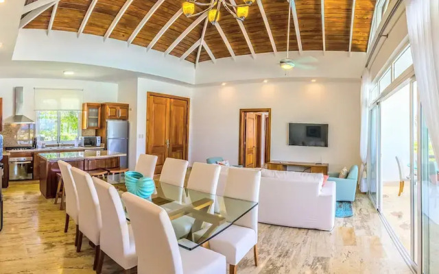 Ocean View Villa Deluxe 3 Bedroom