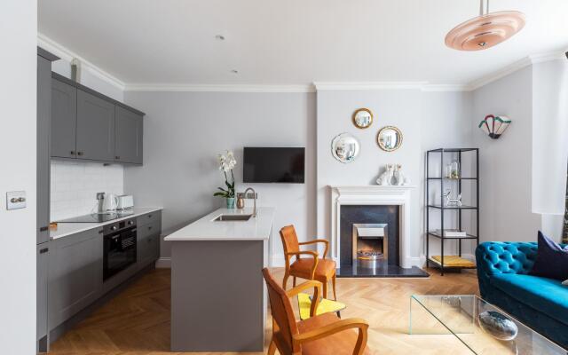 Pembridge Beautiful Garden Flat in Notting Hill