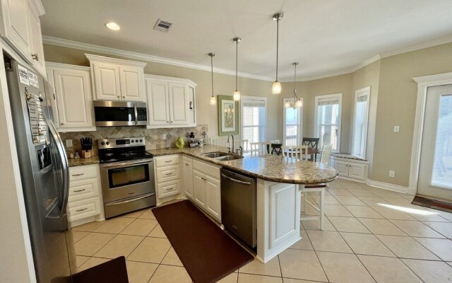 Deja View 3 Bedroom Home