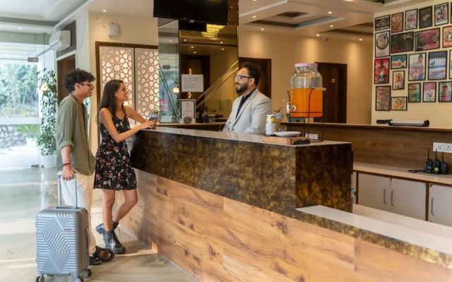 Moustache Rishikesh Luxuria