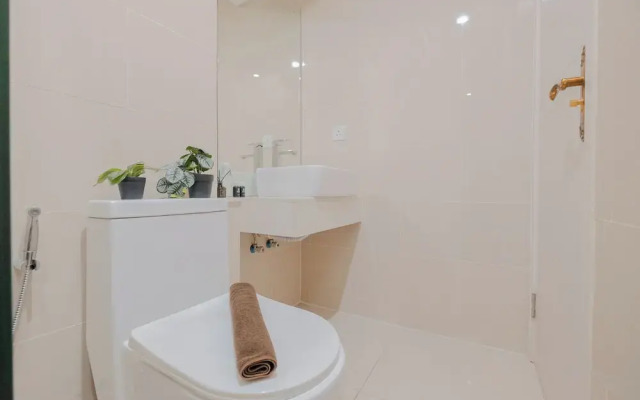 Modern And Comfy Studio At Daan Mogot City Apartment