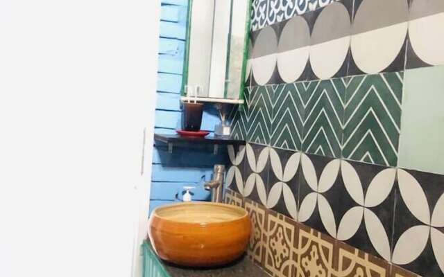 Golden Lantern Tam Thanh Homestay