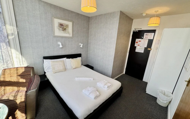 Carlton Courth Hotel Eastbourne