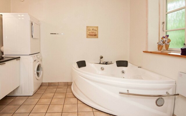 Spacious Holiday Home in Toftlund With Whirlpool