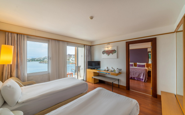 Kefaluka Resort