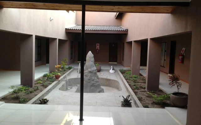 Senthaga Guest House and Safaris