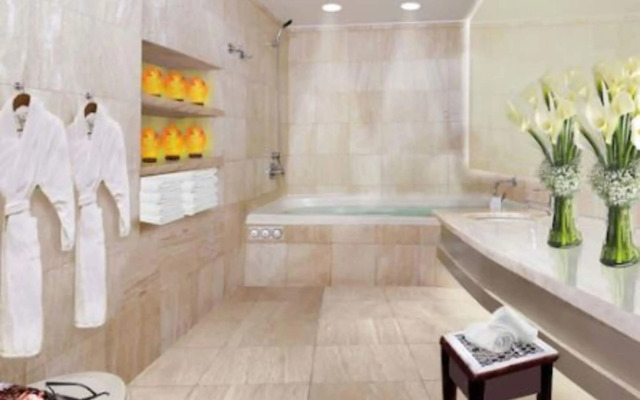 Boulevard Suites Hotel