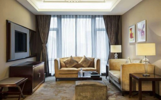 Tanglong International Hotel