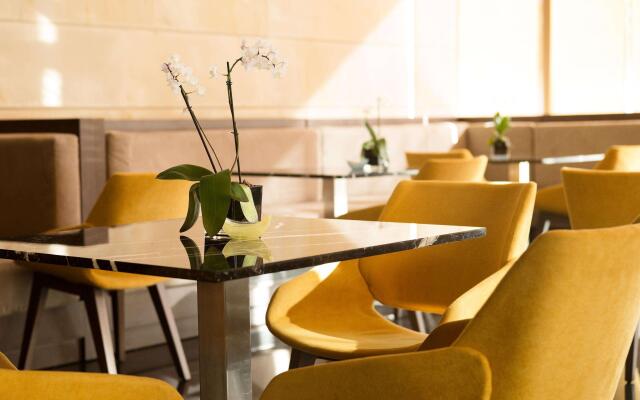 NJV Athens Plaza Hotel