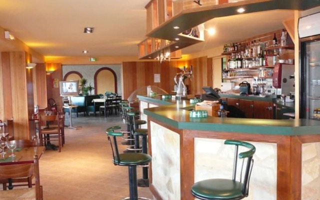 Relais des Cinq Routes