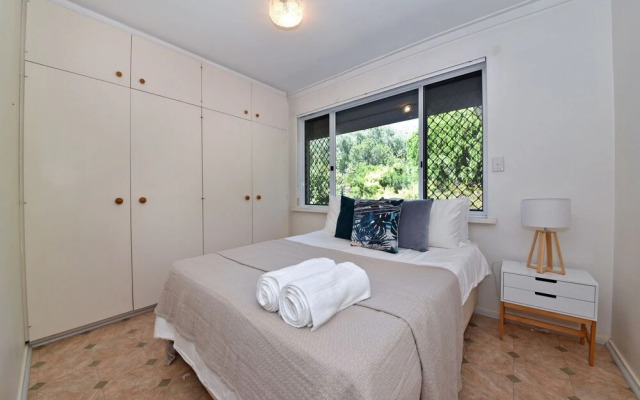 Comfy Home near Airport & City 2280