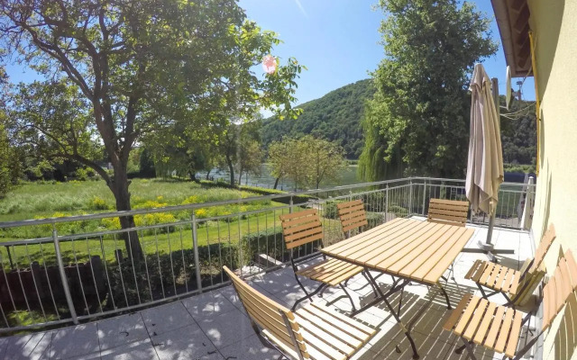 Rheinterrasse Wohnung 1