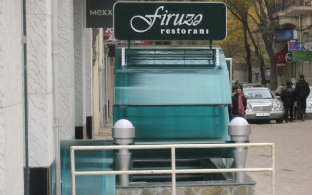 Nizami street shaurma 1