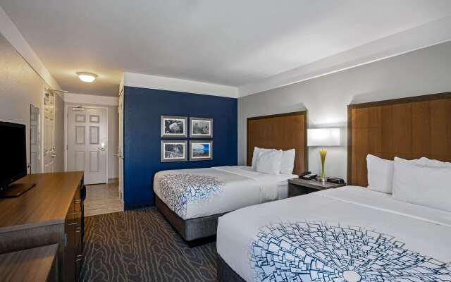 La Quinta Inn & Suites by Wyndham Manteca - Ripon