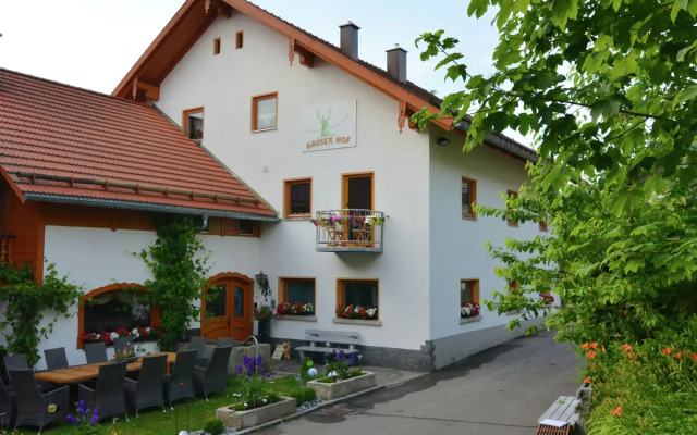 Restful Apartment with Sauna, bubble bath, Fitness Room, Balcony