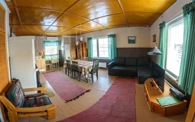 Holiday Village Kuukiuru