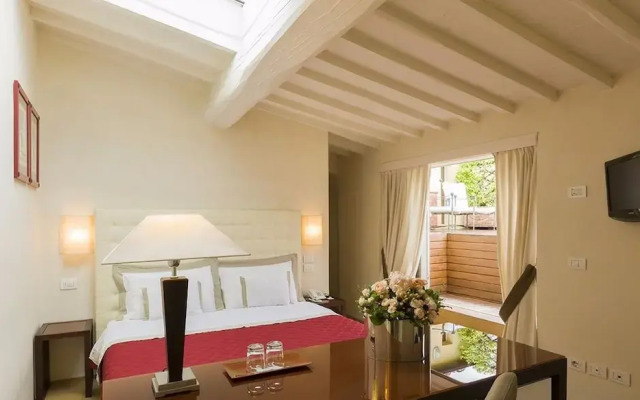 Residenza DEpoca Home In Palace