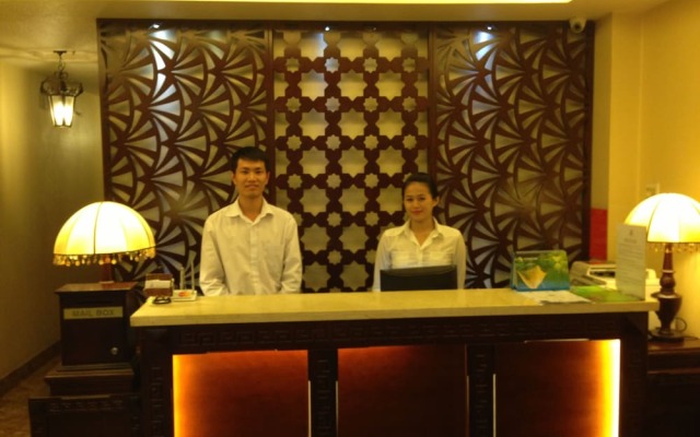 Mayflower Saigon Hotel