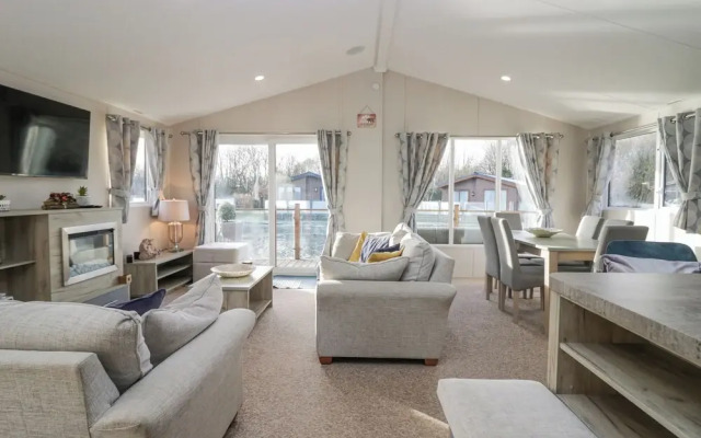 The Three Bears Lodge, Coniston Drive 11