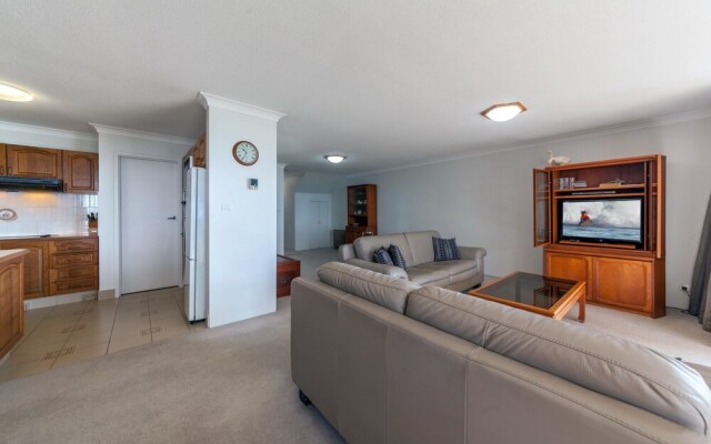The Peninsula, Unit 5, 111 Soldiers Point Road