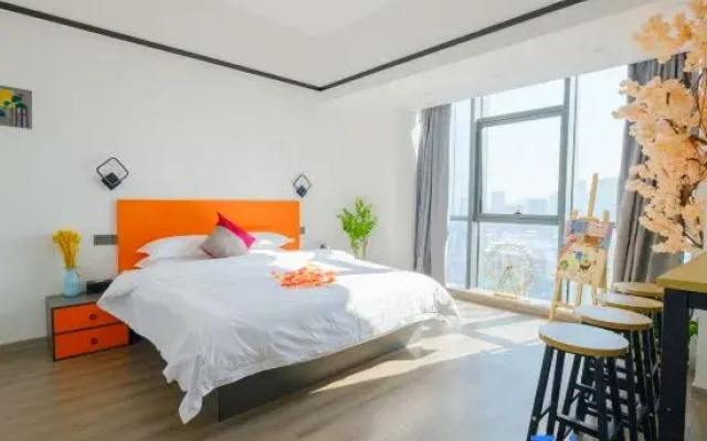 Yongyi Smart Apartment (Nanning Zoo Subway Station Store)