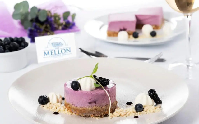 The Mellon Country Inn