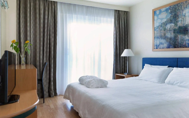 Blazer Suites Hotel
