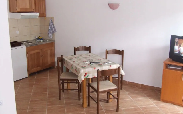Apartments Lazović