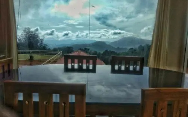 Abrar Holiday Inn – Outside – Ooty