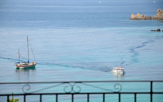 Mare Blu