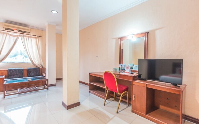 Taman Cibinong by OYO Rooms