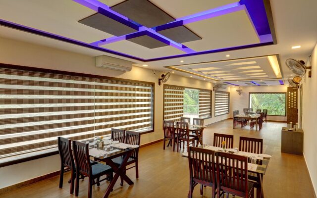 Nadhiyoram River Retreat
