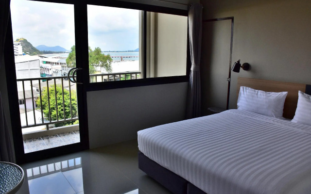 Prachuap Beach Hotel