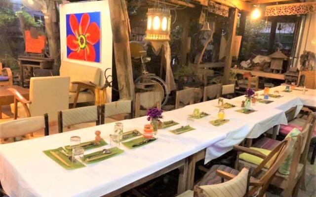 Tiptopthai House