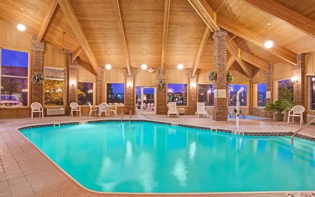 Baymont Inn And Suites Indianapolis