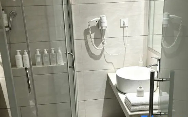 Linyuan Hotel – Bathroom – Jinhua