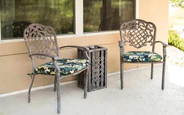 Century Oak Casita By Remi's Ridge & Hayes Hollow 1 Bedroom Duplex - фото 2