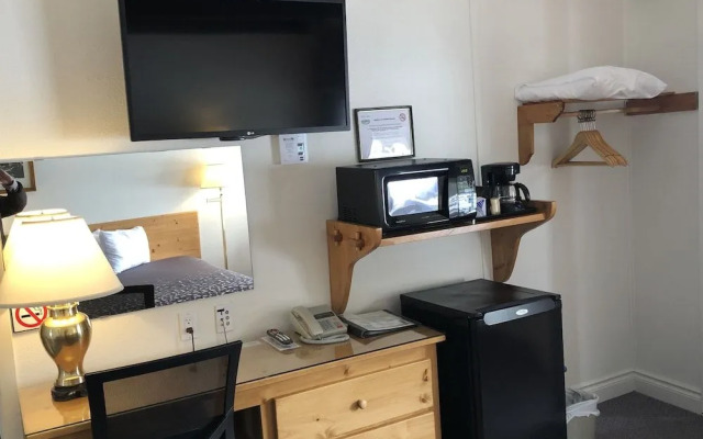 Lakeview Motel