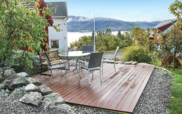 Amazing Home in Skiftun With Wifi and 2 Bedrooms