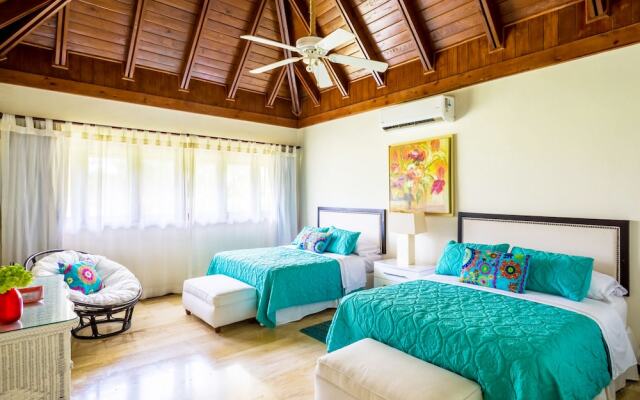 Unlimited Luxury Laureanne's Villa