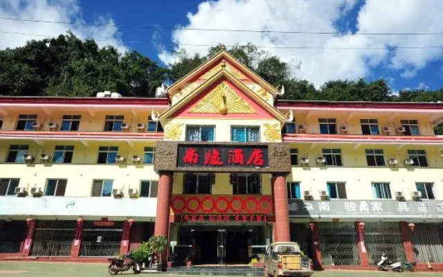 Molonglo South Hotel – Exterior – Xishuangbanna