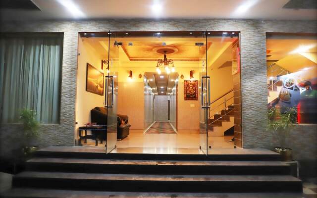 Chanakya Resort