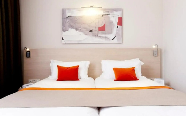 Kyriad Prestige Vannes Centre - Palais Des Arts