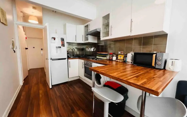 3-bed Apartment in King's Cross Central London
