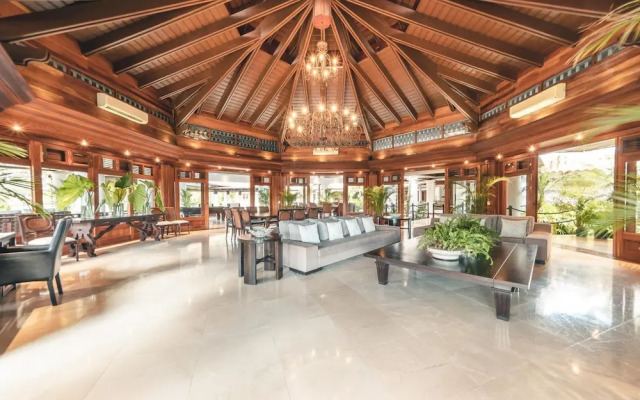 Luxurious Maison Larimar at Casa de Campo