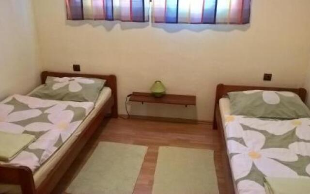 Apartman Thea Gomirje